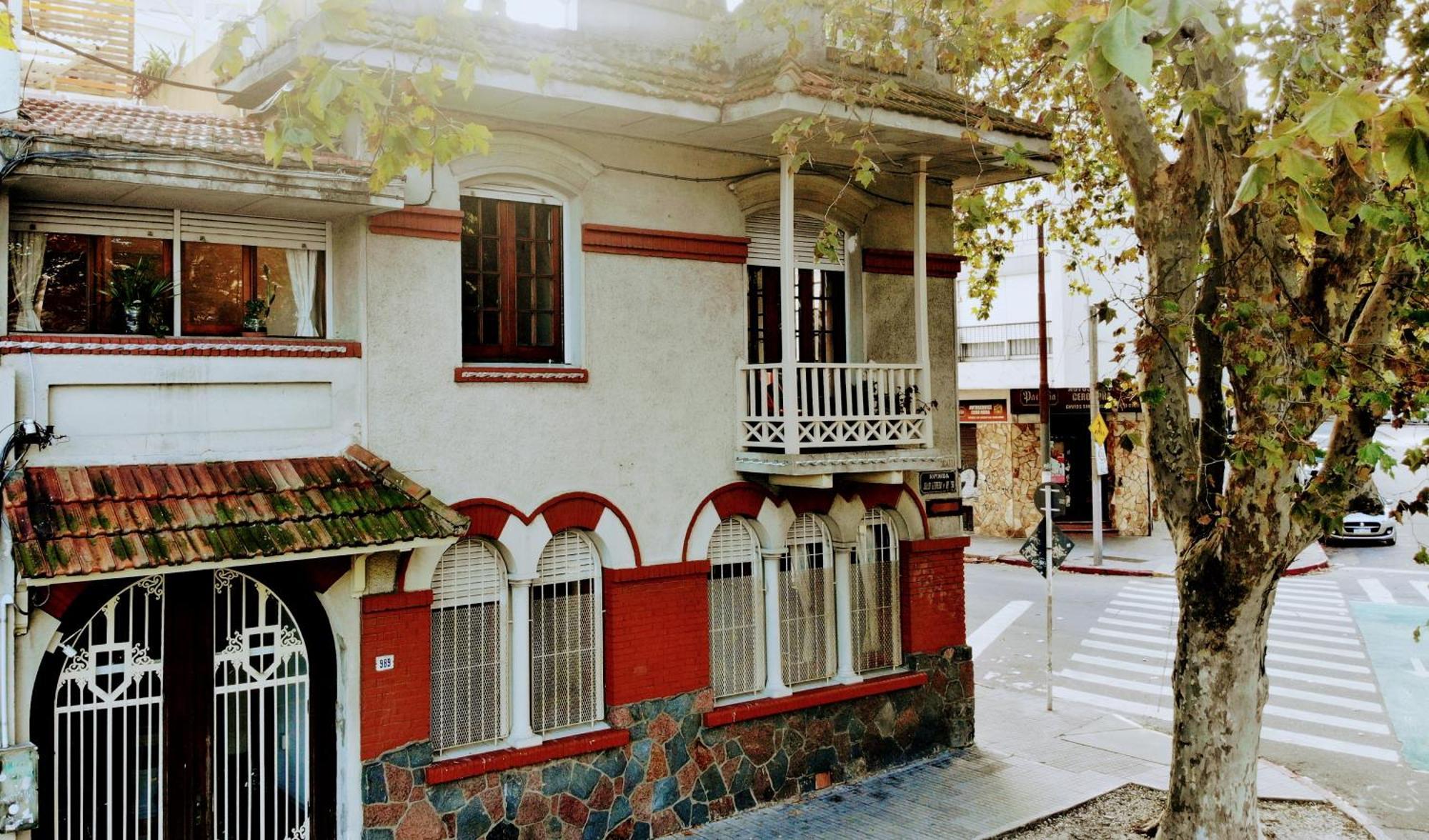 Yh Hostel مونتيفيديو المظهر الخارجي الصورة