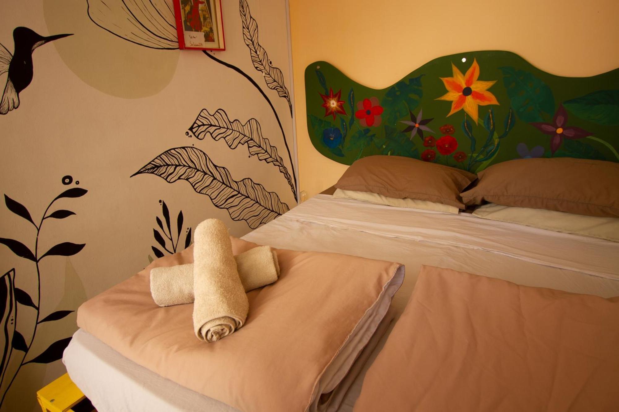 Yh Hostel مونتيفيديو المظهر الخارجي الصورة